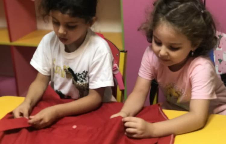 ماهر شو ( باز و بسته کردن دکمه ) 5