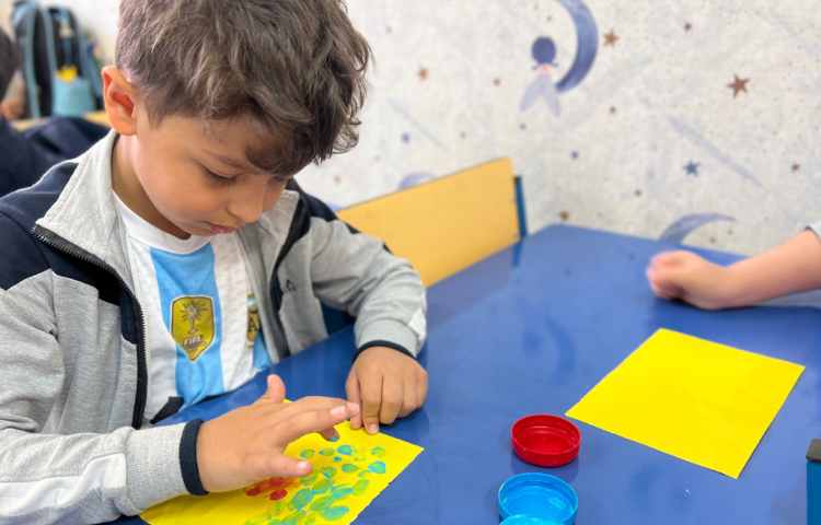 ماهی و دریا با رنگ انگشتی 2