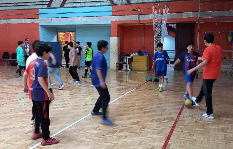 / ما یک خانواده ایم 4