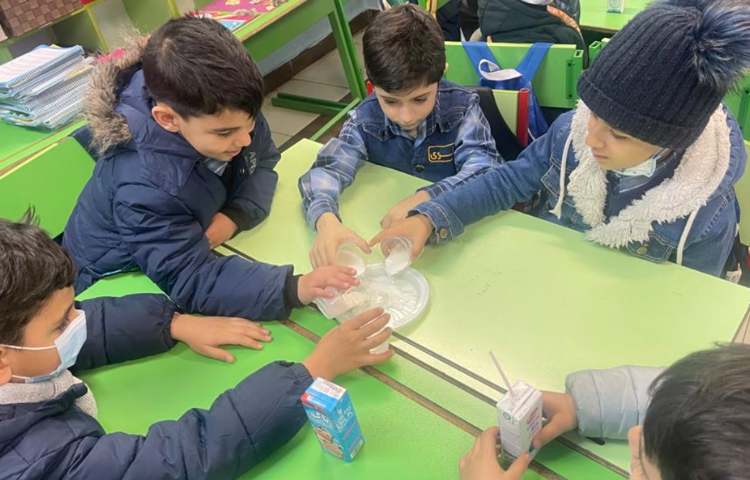 مبحث آدم برفی هفته ملی علوم دانش آموزان پایه اول دبستان 8