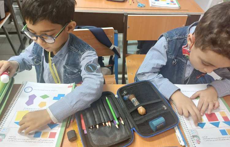 مبحث تقارن واشکال هندسی