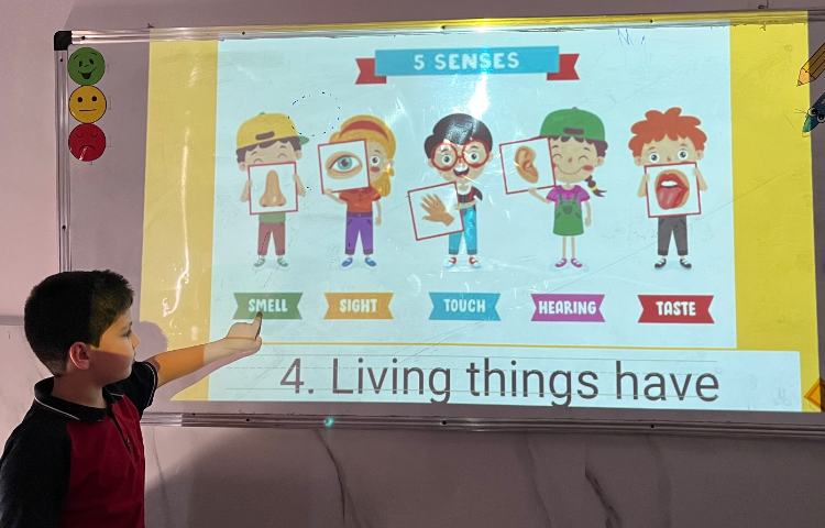 مبحث ویژگی موجودات زنده-زنگ Science 7