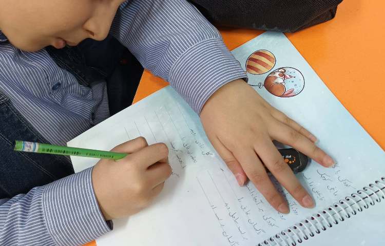 متن نویسی شعر کتاب خطاط شو 6