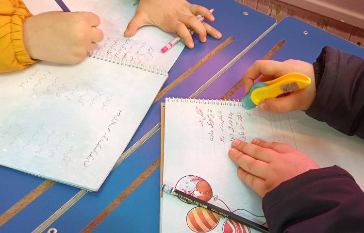 متن نویسی شعر کتاب خطاط شو