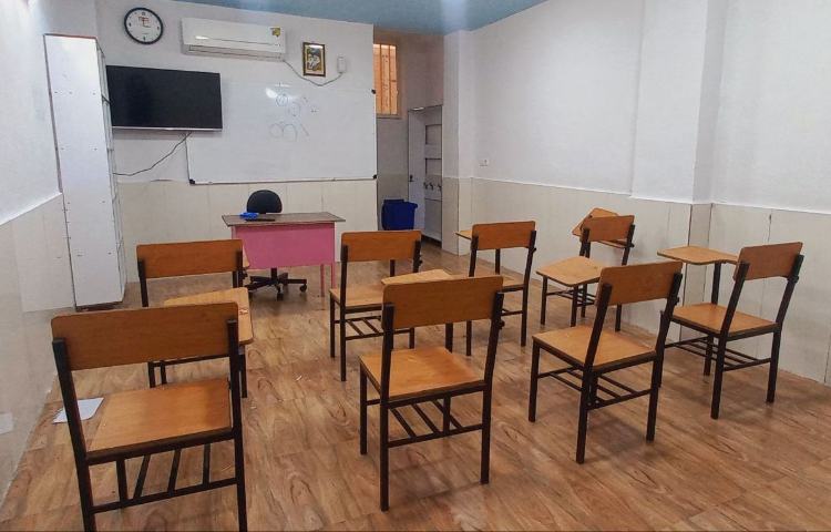 کلاس متوسطه اول دخترانه طلیعه دانش قائم شهر