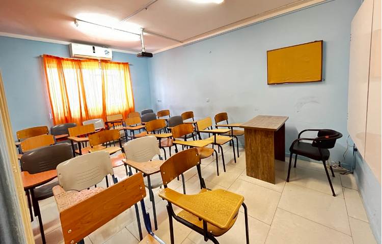 کلاس متوسطه اول دخترانه علوی گرگان