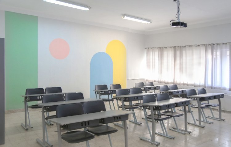 کلاس متوسطه اول دخترانه منطقه 11 تهران - جمهوری