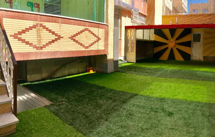 حیاط متوسطه اول دخترانه ناحیه 1 تبریز - رضانژاد