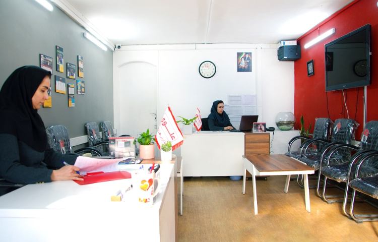 سالن ورودی متوسطه اول دخترانه ناحیه 4 مشهد - توفیق