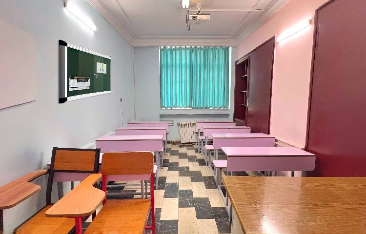 کلاس متوسطه اول دخترانه ناحیه 4 مشهد - توفیق