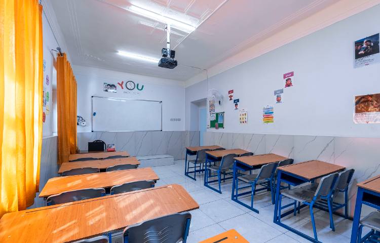 کلاس متوسطه اول پسرانه منطقه 11 تهران - جمهوری