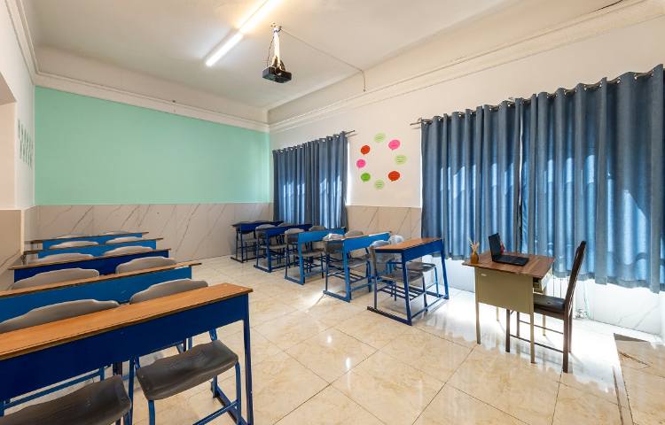 کلاس متوسطه اول پسرانه منطقه 11 تهران - جمهوری