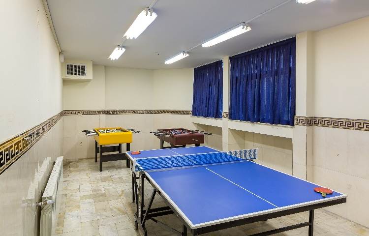 ورزشی متوسطه اول پسرانه منطقه 5 تهران - آریاشهر