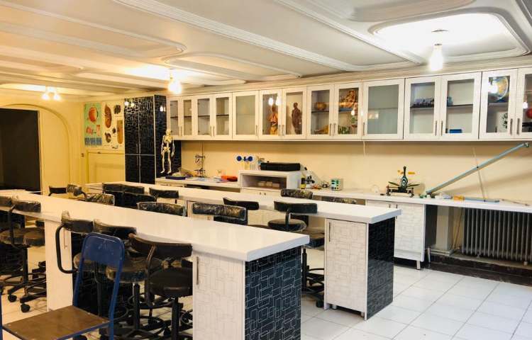 آزمایشگاه متوسطه اول پسرانه ناحیه 1 تبریز - منصور