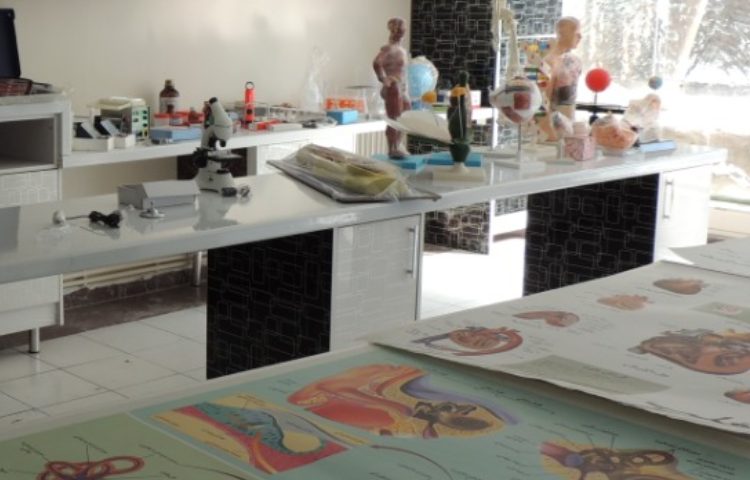 آزمایشگاه متوسطه اول پسرانه ناحیه 1 تبریز - منصور