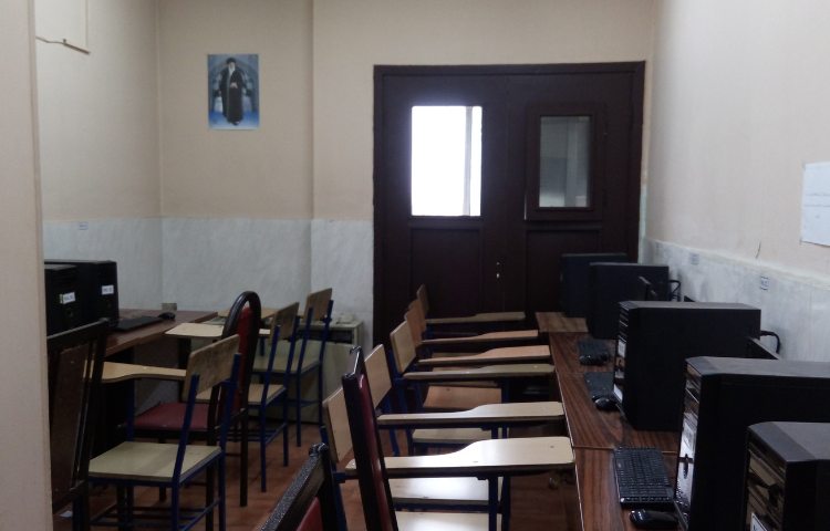 سایت رایانه متوسطه اول پسرانه ناحیه 3 اصفهان - هزارجریب