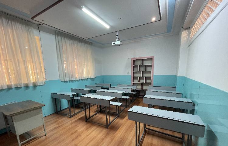 کلاس متوسطه اول پسرانه ناحیه 3 مشهد - بابک