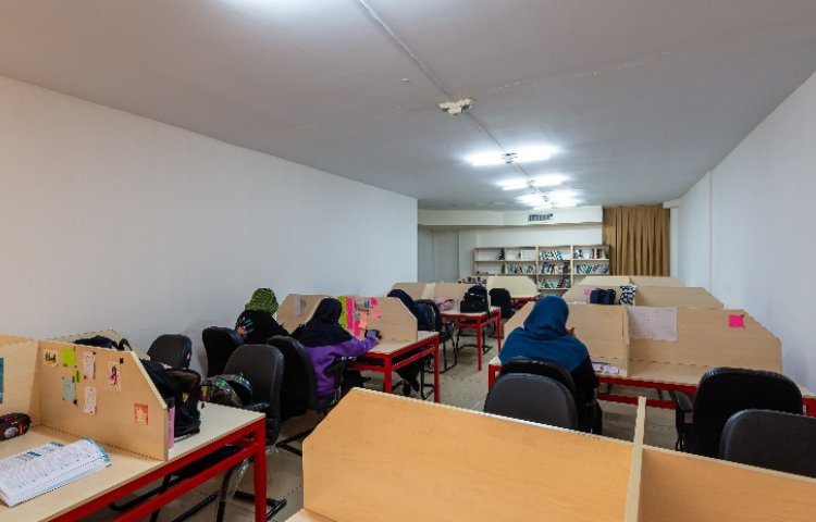 کتابخانه متوسطه دوم دخترانه خیابان دماوند منطقه 13 تهران