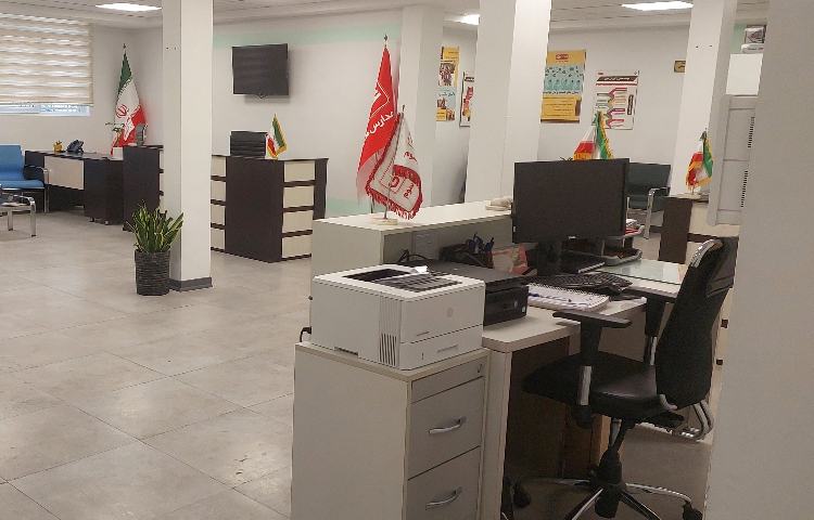 سالن ورودی متوسطه دوم دخترانه منطقه 13 تهران - خیابان دماوند