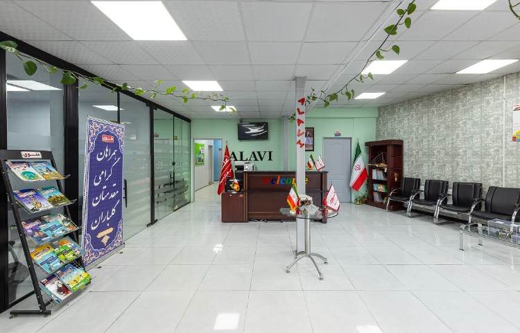 سالن ورودی متوسطه دوم پسرانه منطقه 11 تهران - جمهوری