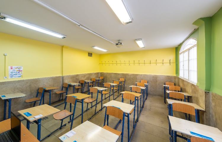 کلاس متوسطه دوم پسرانه منطقه 8 تهران - نارمک