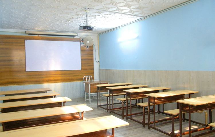 کلاس متوسطه دوم پسرانه ناحیه 3 مشهد - بابک