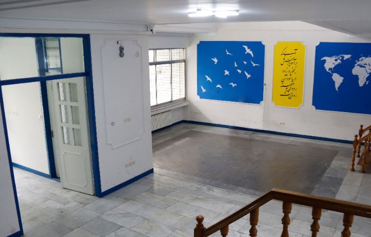 سالن ورودی متوسطه دوم پسرانه ناحیه 4 تبریز - گلباد