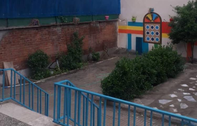 حیاط متوسطه دوم پسرانه پارس ایران کرج