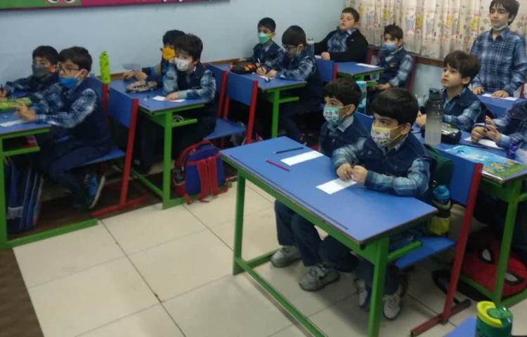 مجموعه فعالیتهای جذاب و خلاق پایه دوم دبستان 1