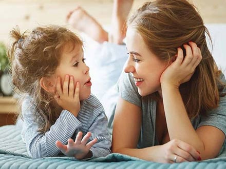 شرایط را برای کودکان عادی و طبیعی جلوه دهید؛