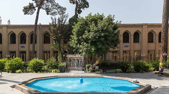 مدرسه دارالفنون، تاریخچه‌ی تعلیم و تربیت کشور