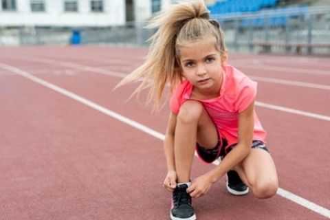 5. از چیزهایی که حواس شما را موقع مطالعه پرت می‌کنند، دوری کنید.