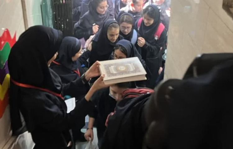 مراسم بازگشایی مدرسه 1