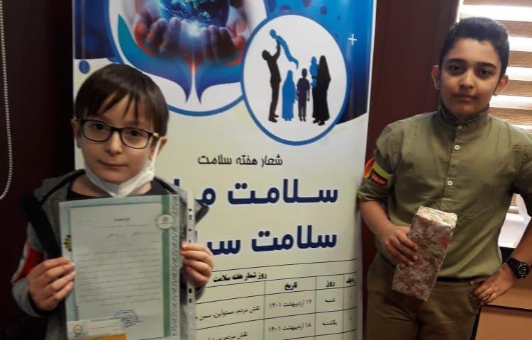 مراسم تقدیر از رتبه های برتر جشنواره سفیران سلامت دانش آموزی 3