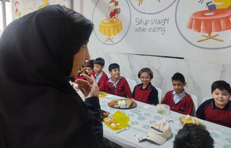 مراسم روز جهانی تخم مرغ 5