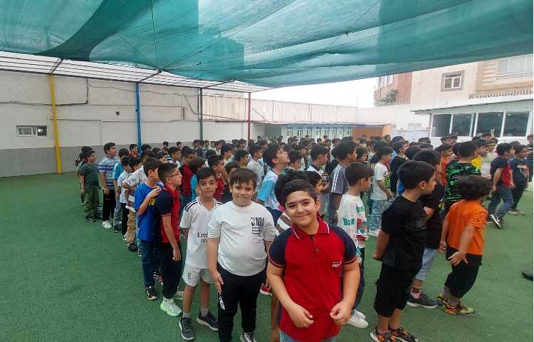 مراسم صبحگاهی بچه ها 4