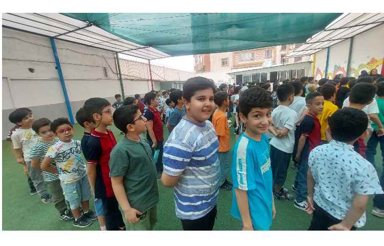 مراسم صبحگاهی بچه ها 6