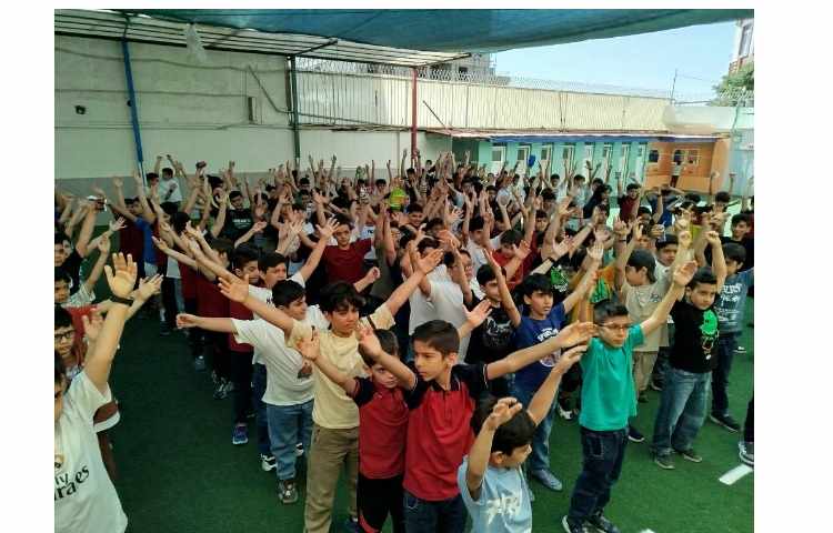 مراسم صبحگاهی در اولین روز پایگاه تابستانی 12