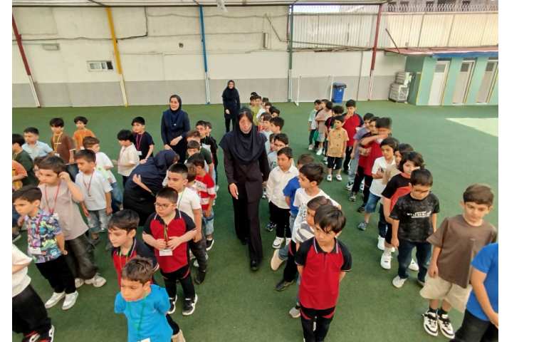 مراسم صبحگاهی در اولین روز پایگاه تابستانی 3