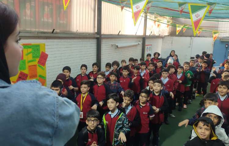 مراسم صبحگاهی زبانی 1