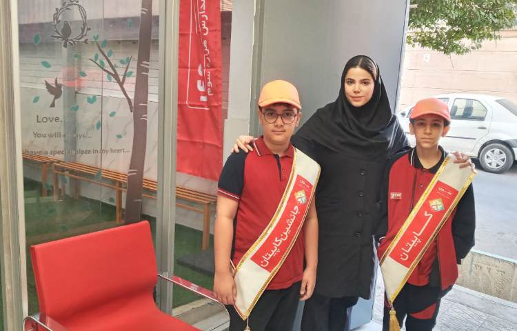 مراسم صبحگاهی و خوش آمدگویی 1