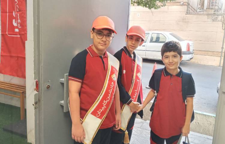 مراسم صبحگاهی و خوش آمدگویی 3