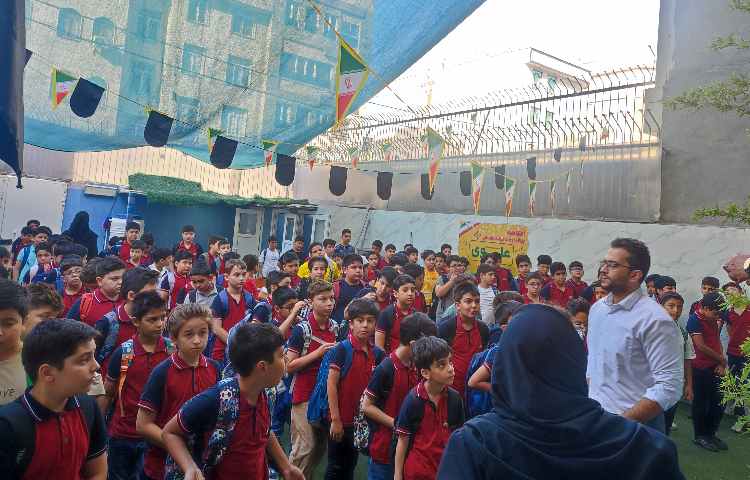 مراسم صبحگاهی 2