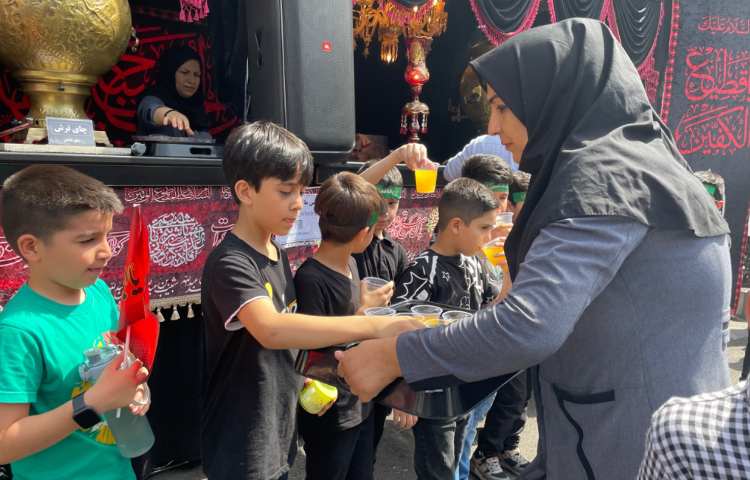 : مراسم عزاداری دانش آموزان علوی 13