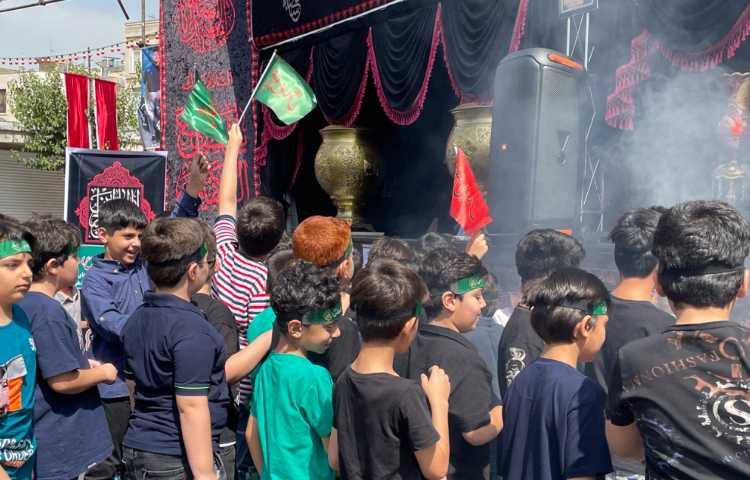 : مراسم عزاداری دانش آموزان علوی 8
