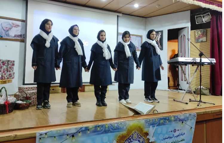 مراسم میلاد حضرت علی(ع) و تقدیر از رتبه داران ترم اول 4