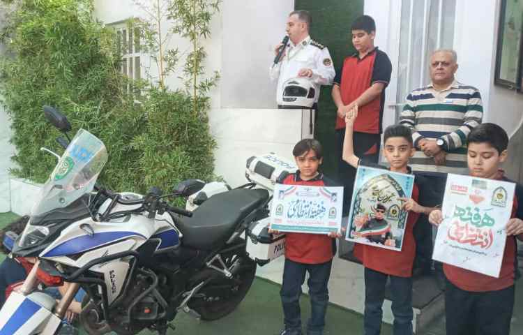 مراسم هفته انتظامی 3