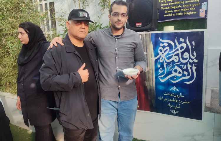 مراسم پخش آش نذری ومراسم سوگواری شهادت حضرت فاطمه الزهرا(س) 8