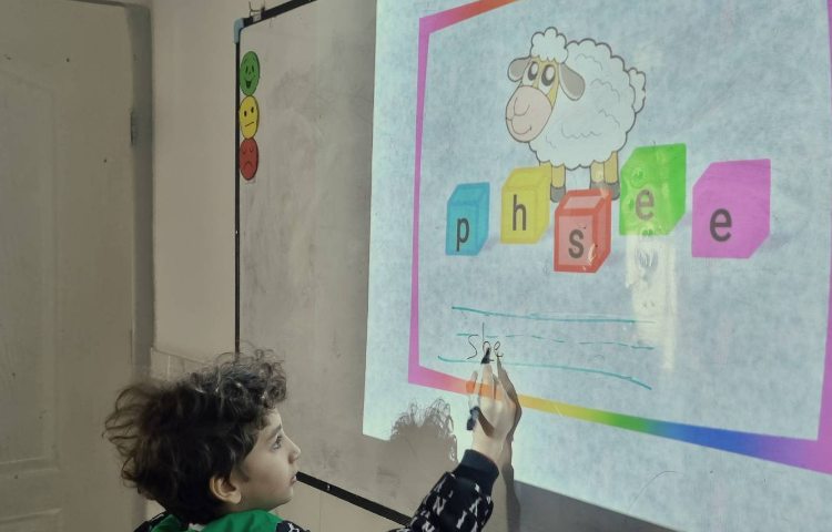 مرتب کردن کلماتِ به‌هم ریخته با بازی 3