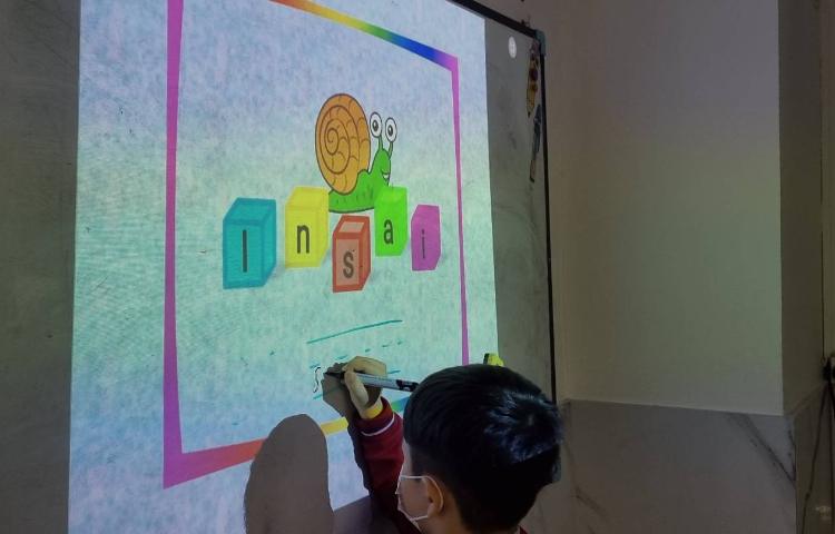 مرتب کردن کلماتِ به‌هم ریخته با بازی